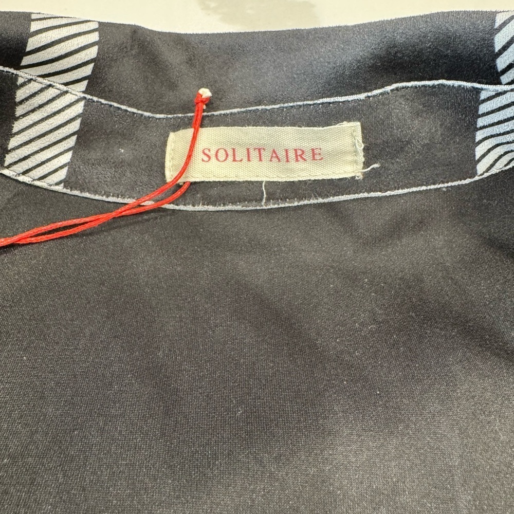 Solitaire Black and White Striped Detail Garment - Picture 2 of 8